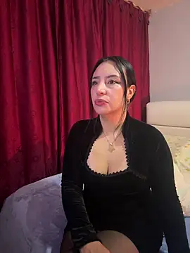 Freyja soh online show from 05-13-26, 03:09