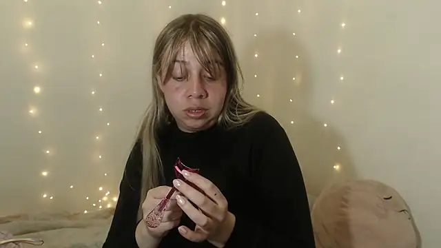 Snapshot of SweetSofty chatting on 02-23-26, 10:07 SweetSofty online show from 02-23-26, 10:07