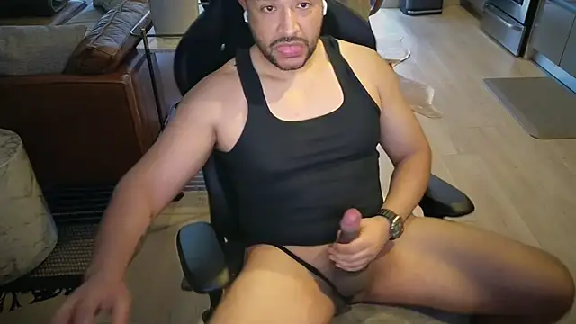 HungandThickLatin online show from 02-05-26, 03:49