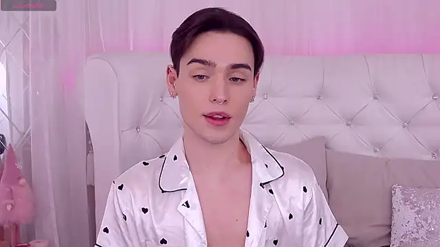 RobbyCharming online show from 01-04-25, 01:52