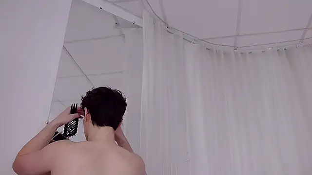 Snapshot of RobbyCharming chatting on 02-21-26, 04:24 RobbyCharming online show from 02-21-26, 04:24