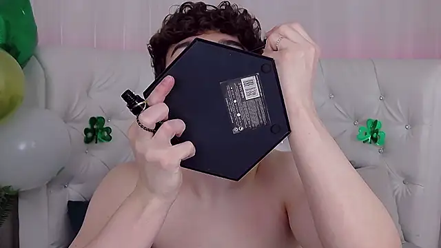 Snapshot of RobbyCharming chatting on 03-13-26, 04:30 RobbyCharming online show from 03-13-26, 04:30