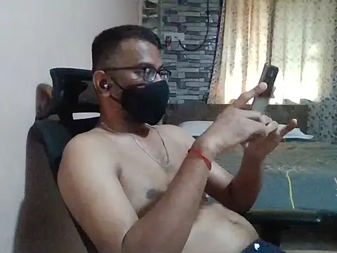 sexx4 online show from 05-06-26, 10:42