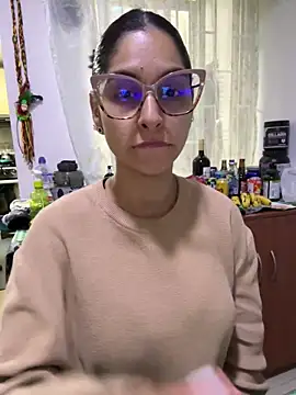 charlotte stevenss  online show from 01-30-25, 02:58