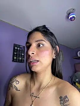 charlotte stevenss  online show from 02-02-25, 11:21