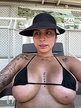 charlotte stevenss  online show from 02-09-25, 05:11