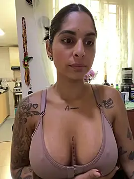 charlotte stevenss  online show from 03-12-25, 04:35