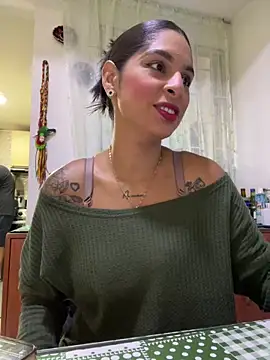 charlotte stevenss  online show from 03-19-25, 01:51