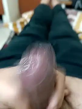 Snapshot of wrong_man25 chatting on 12-24-24, 06:44 wrong man25 online show from 12-24-24, 06:44