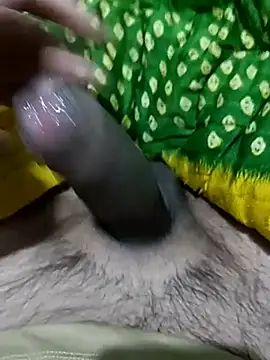 Snapshot of wrong_man25 chatting on 02-22-25, 09:48 wrong man25 online show from 02-22-25, 09:48