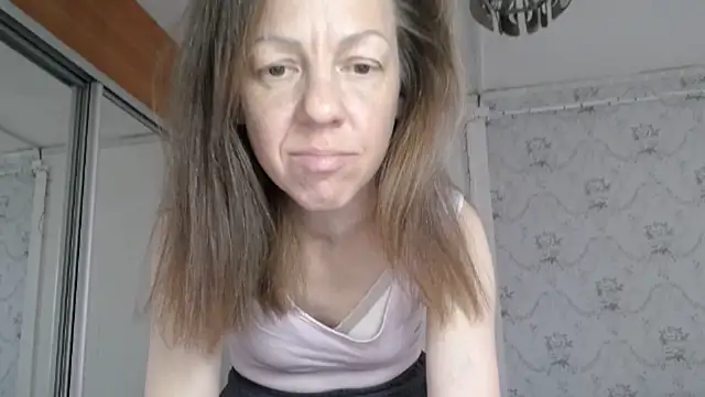 Snapshot of Popppka chatting on 04-09-26, 02:44 Popppka online show from 04-09-26, 02:44