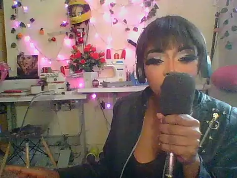 Snapshot of Anaconda2350 chatting on 03-09-26, 12:42 Anaconda2350 online show from 03-09-26, 12:42