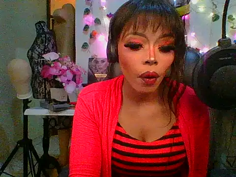 Snapshot of Anaconda2350 chatting on 03-13-26, 10:27 Anaconda2350 online show from 03-13-26, 10:27