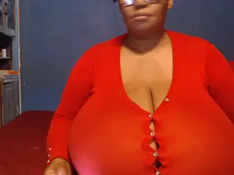 CUTEFIRMMELONSS online show from 02-05-25, 04:27