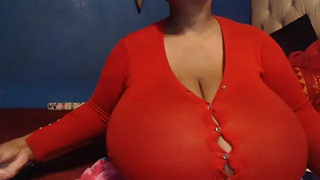 CUTEFIRMMELONSS online show from 02-21-25, 08:38