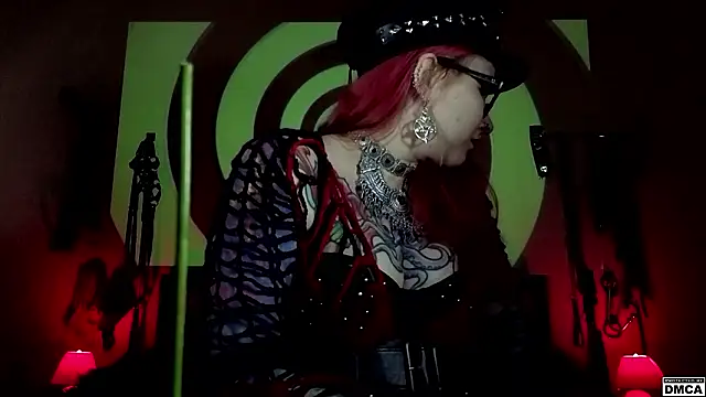 Amanita  Pantherina online show from 03-05-26, 11:17