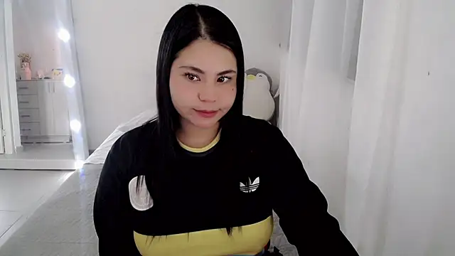 Snapshot of Youlittlepervertt_ chatting on 06-28-26, 03:34 Youlittlepervertt online show from 06-28-26, 03:34