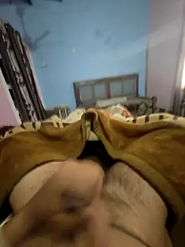 Snapshot of Deshilund9 chatting on 02-13-25, 10:12 Deshilund9 online show from 02-13-25, 10:12