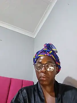 Shaniko89 online show from 08-02-26, 04:00