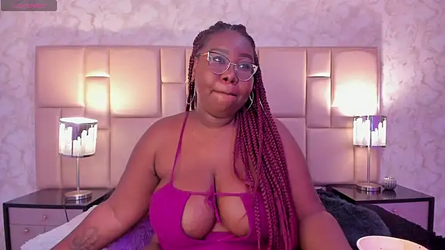 Darnellqueen online show from 01-14-25, 07:17