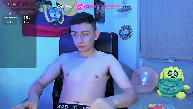 Snapshot of Christ_Miller3 chatting on 01-05-25, 05:30 Christ Miller3 online show from 01-05-25, 05:30