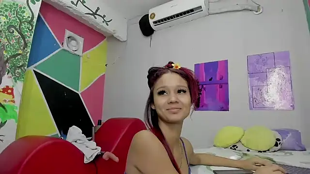 MarianaManzur online show from 01-23-25, 01:45