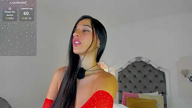 Valentina Ross  online show from 06-23-26, 11:52