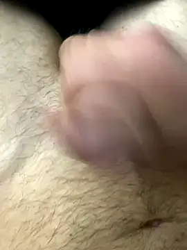 Snapshot of Pascutt chatting on 10-26-25, 10:04 Pascutt online show from 10-26-25, 10:04