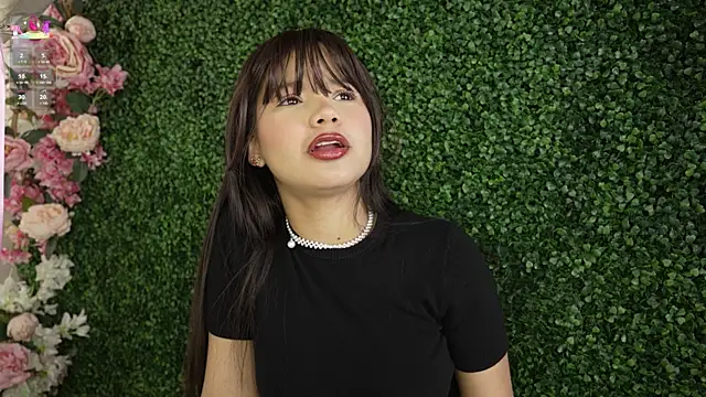 Snapshot of candy_beck chatting on 04-11-26, 03:49 candy beck online show from 04-11-26, 03:49