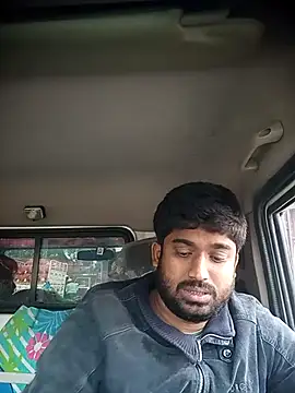 Snapshot of Driver-naru chatting on 03-19-25, 12:48 Driver-naru online show from 03-19-25, 12:48