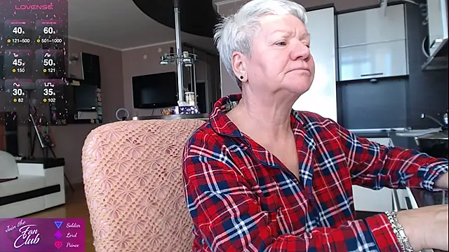 roxana brooks online show from 09-26-25, 05:44