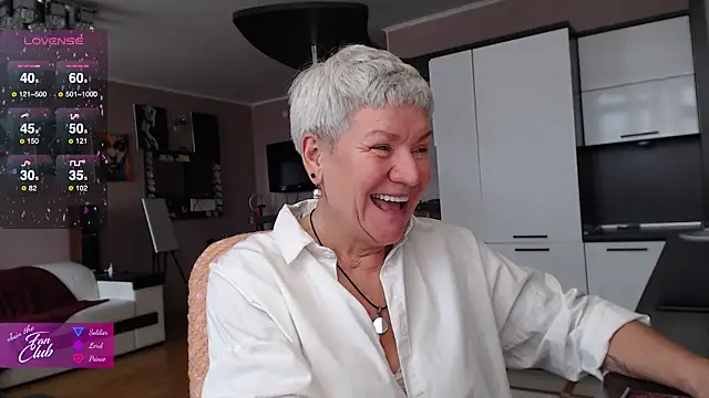 roxana brooks online show from 10-23-25, 11:53