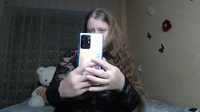 Snapshot of CumCpl chatting on 10-04-25, 08:18 CumCpl online show from 10-04-25, 08:18