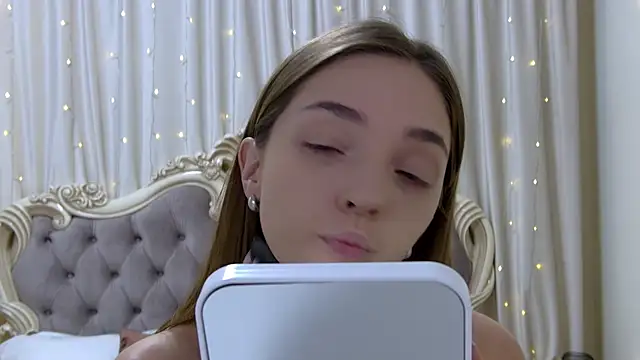 VirginieCruz online show from 01-16-25, 08:54