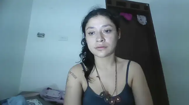 Snapshot of TamaraNauthy chatting on 01-03-25, 06:57 TamaraNauthy online show from 01-03-25, 06:57