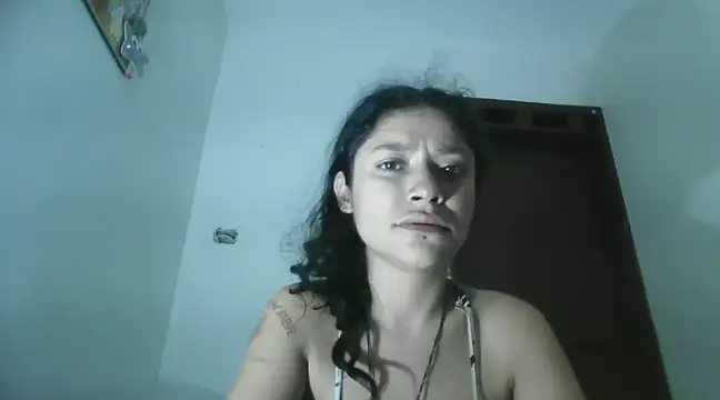 Snapshot of TamaraNauthy chatting on 02-16-25, 12:43 TamaraNauthy online show from 02-16-25, 12:43