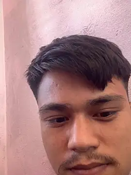 Hullax online show from 11-06-25, 04:24