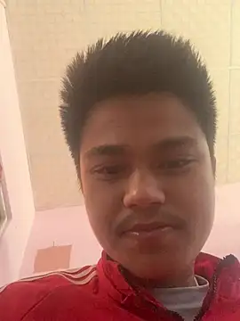 Snapshot of Hullax chatting on 03-14-26, 02:50 Hullax online show from 03-14-26, 02:50