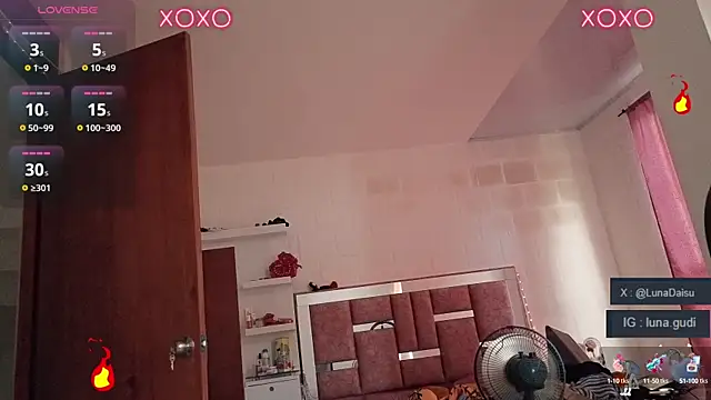 LunaGudi online show from 10-03-25, 01:08