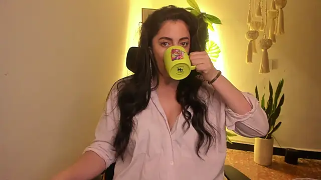 Mala Bad online show from 12-18-24, 03:44