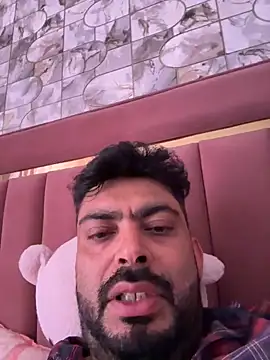 hot rajat online show from 06-15-26, 12:40