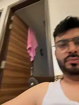 hot rajat online show from 06-24-26, 12:59