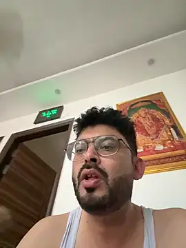 hot rajat online show from 06-26-26, 12:53