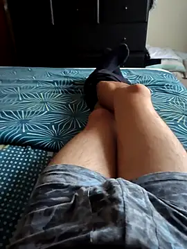 Snapshot of LuqenZo chatting on 03-16-26, 12:53 LuqenZo online show from 03-16-26, 12:53