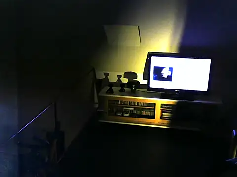 rodrigotof2000 online show from 12-15-25, 07:12