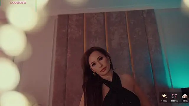 Snapshot of MilaDYstarlight chatting on 10-24-25, 06:48 MilaDYstarlight online show from 10-24-25, 06:48