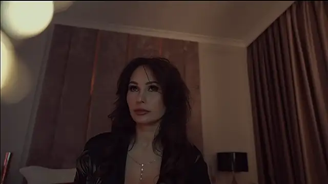 Snapshot of MilaDYstarlight chatting on 03-08-26, 05:17 MilaDYstarlight online show from 03-08-26, 05:17