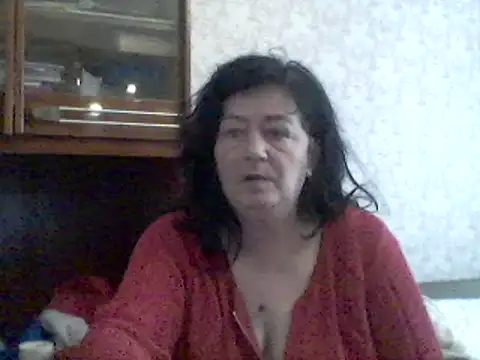 GypsiQueen2 online show from 02-15-25, 08:44