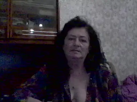 GypsiQueen2 online show from 02-17-25, 07:53