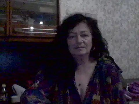 GypsiQueen2 online show from 02-19-25, 04:55